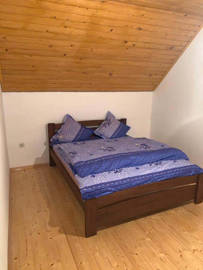 Cottage house بودوبوفيست المظهر الخارجي الصورة