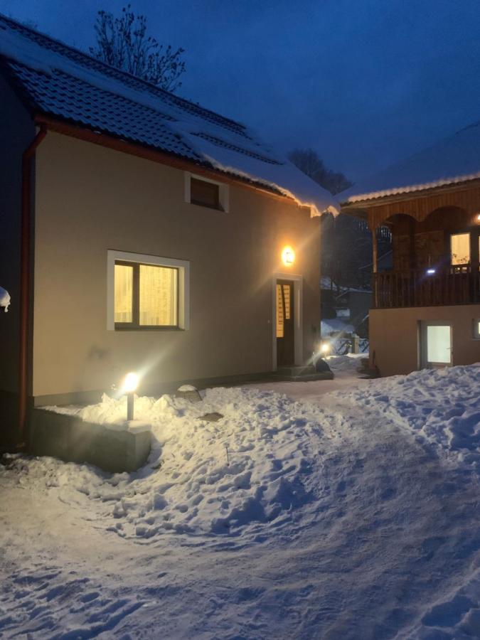Cottage house بودوبوفيست المظهر الخارجي الصورة