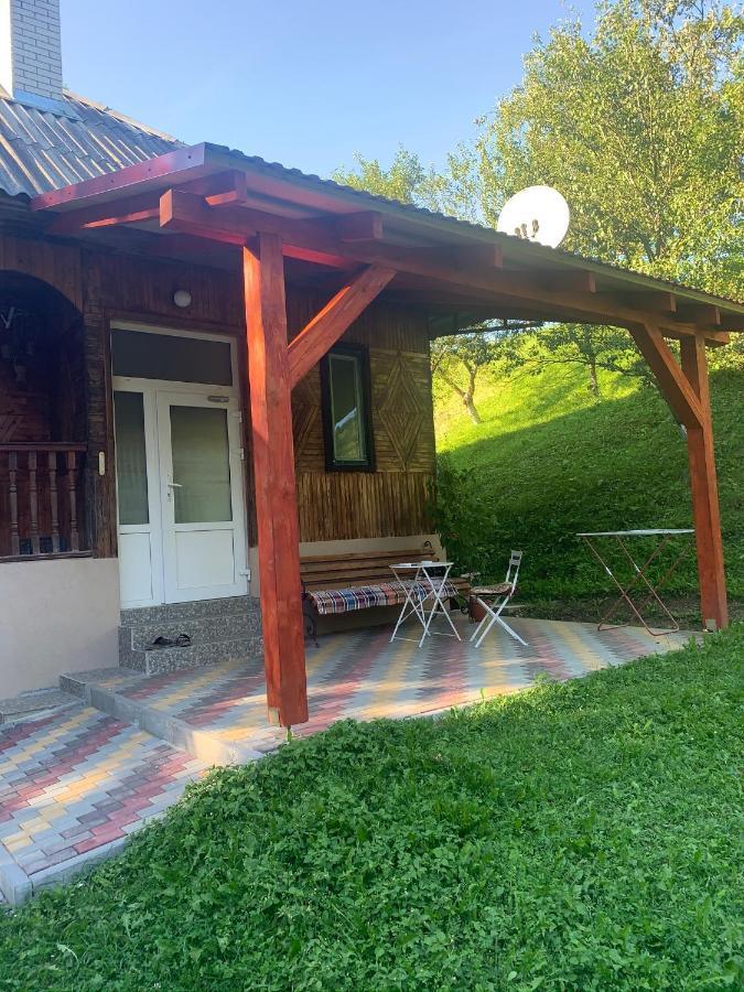 Cottage house بودوبوفيست المظهر الخارجي الصورة