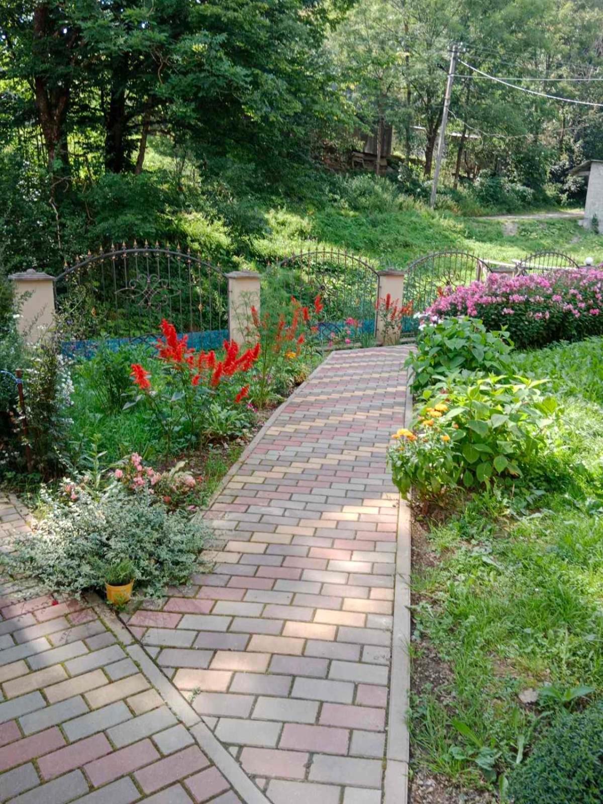 Cottage house بودوبوفيست المظهر الخارجي الصورة